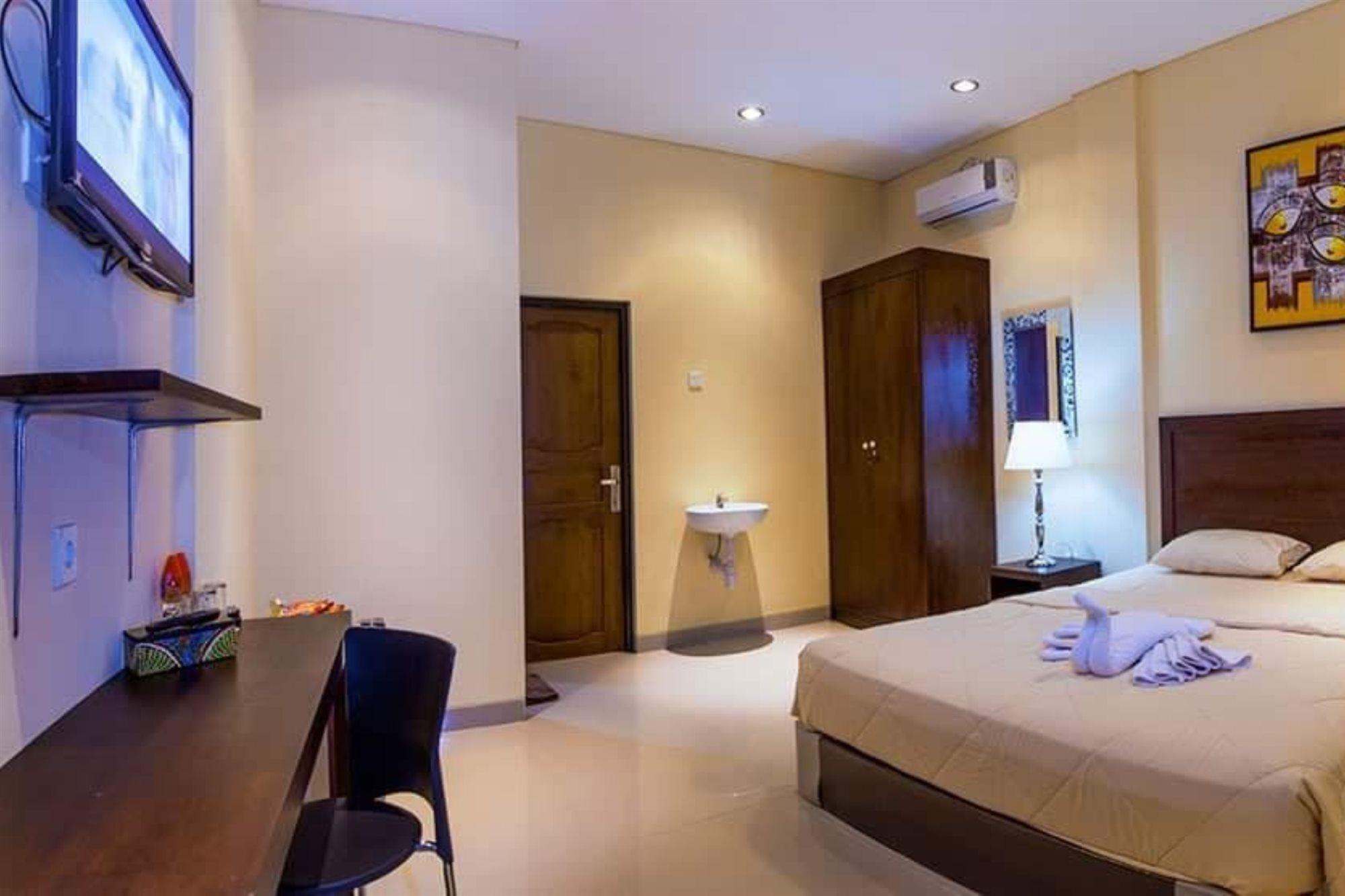Dee Mansion Hotell Denpasar Eksteriør bilde