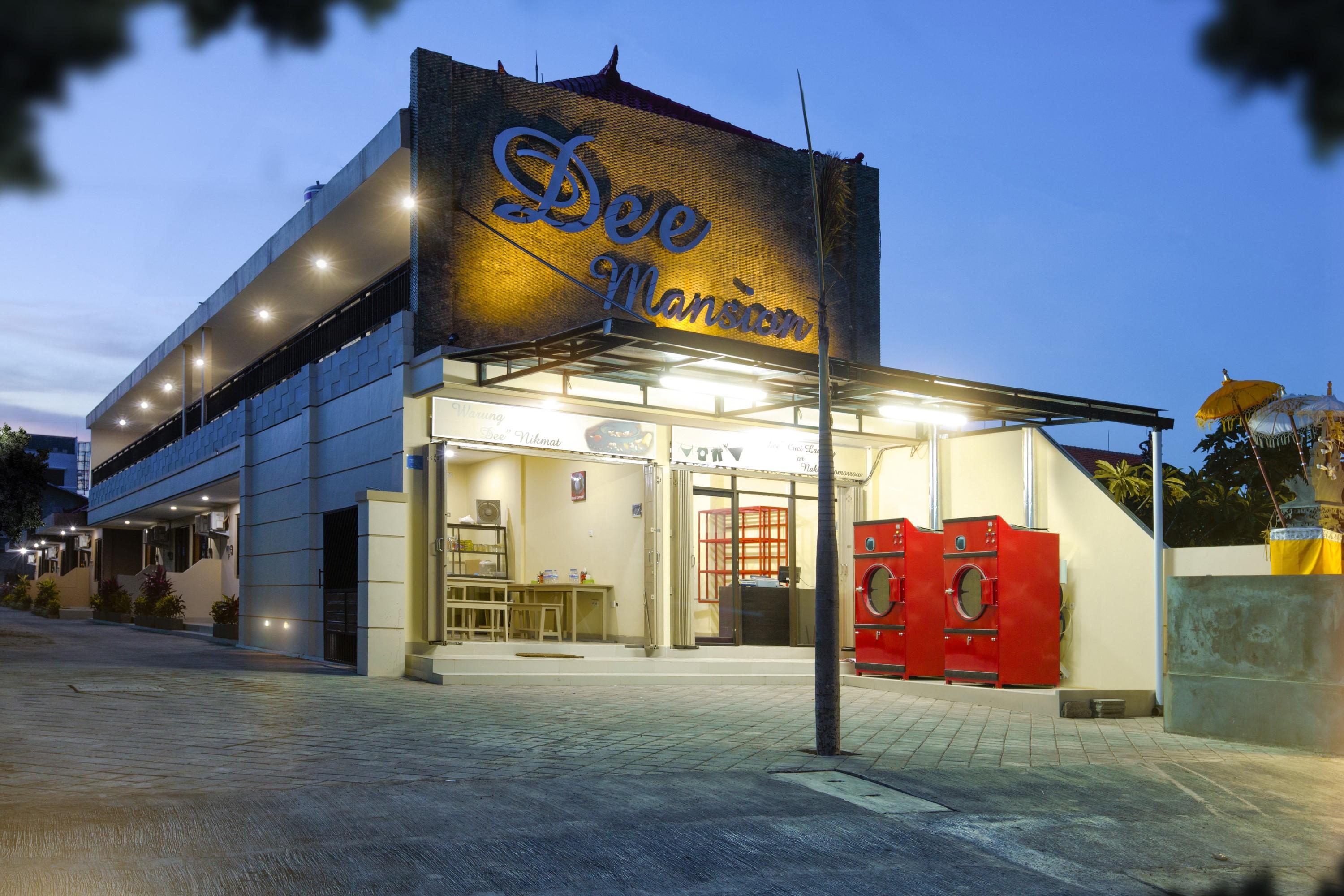 Dee Mansion Hotell Denpasar Eksteriør bilde
